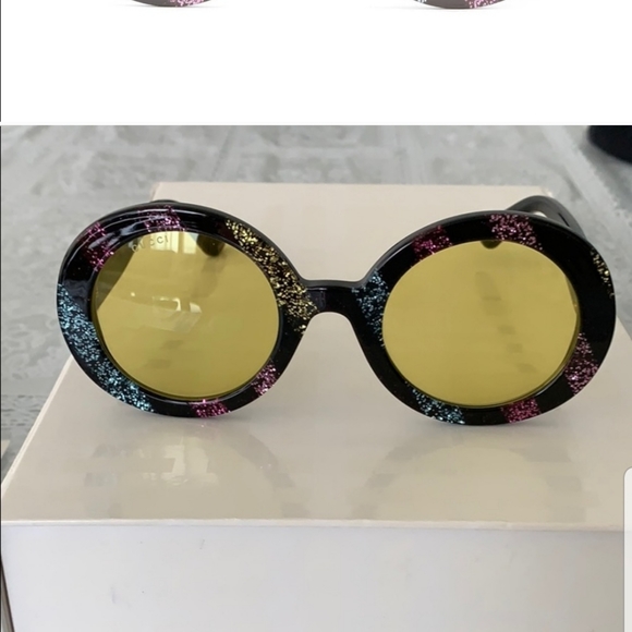 Gucci Accessories - Gucci Sunglasses